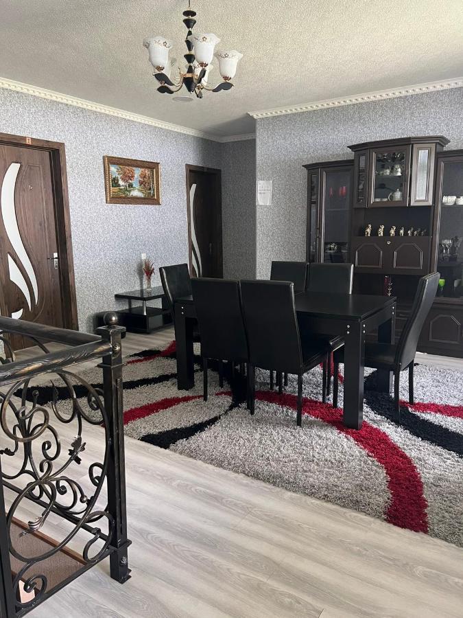 Отель Гостевой дом Кристалл Казбеги Экстерьер фото
